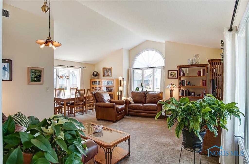 838 Fox Run Road, Unit U5 Findlay, OH 45840 - Photo 8 of 27 Gallery Image 8
