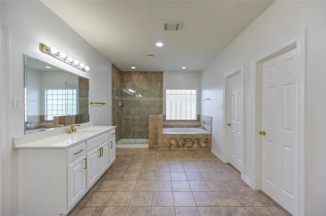 $695,000 | 10815 Ashland Bridge Lane, Sugar Land, TX 77498