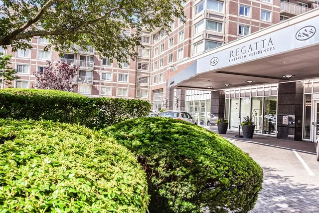 $1,100,000 | 8-12 Museum Way, Unit 1921, Cambridge, MA 02141