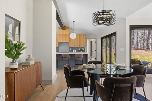 $1,650,000 | 202 Mimosa Drive, Chapel Hill, NC 27514