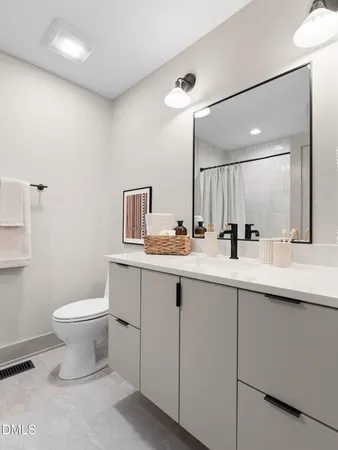 $1,650,000 | 202 Mimosa Drive, Chapel Hill, NC 27514