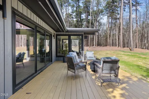 $1,650,000 | 202 Mimosa Drive, Chapel Hill, NC 27514