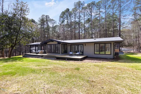 $1,650,000 | 202 Mimosa Drive, Chapel Hill, NC 27514