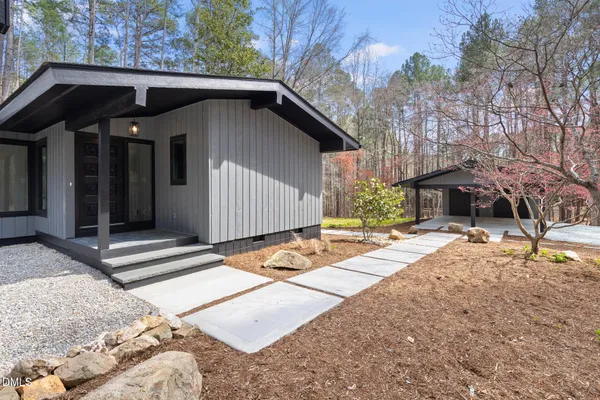 $1,650,000 | 202 Mimosa Drive, Chapel Hill, NC 27514