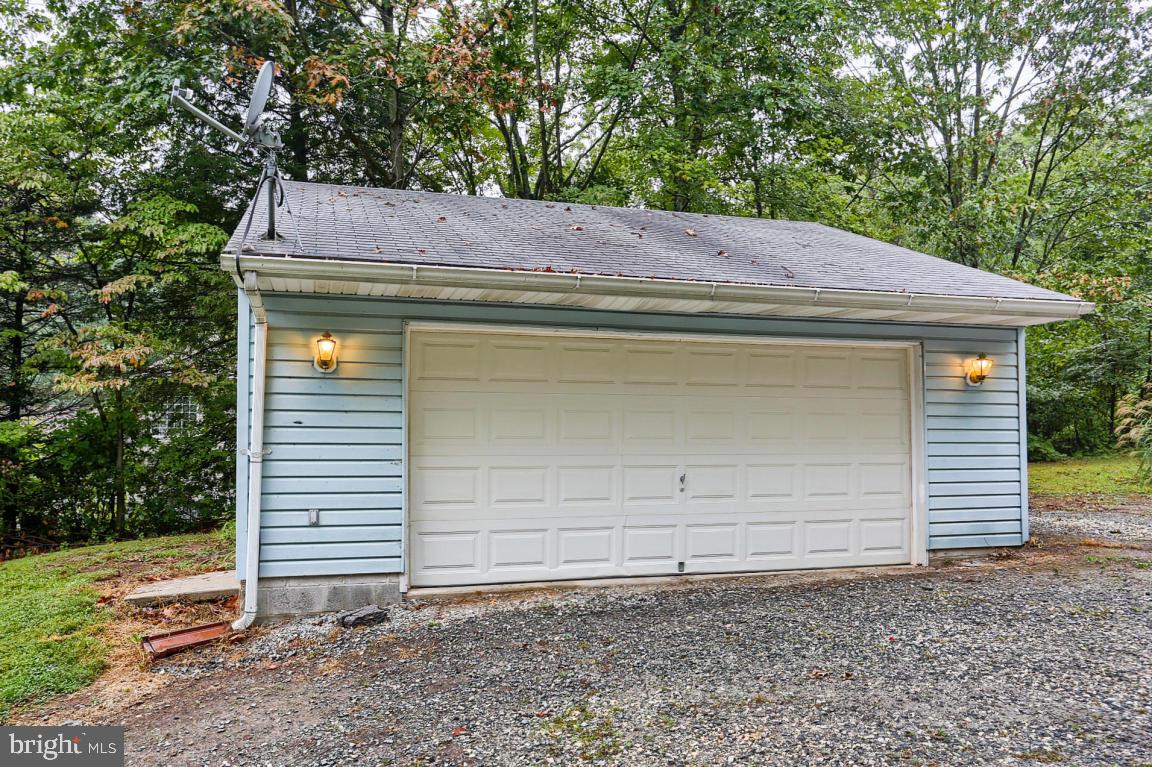 132 Hilltop Road Delta, PA 17314 - Photo 40 of 54 Gallery Image 40
