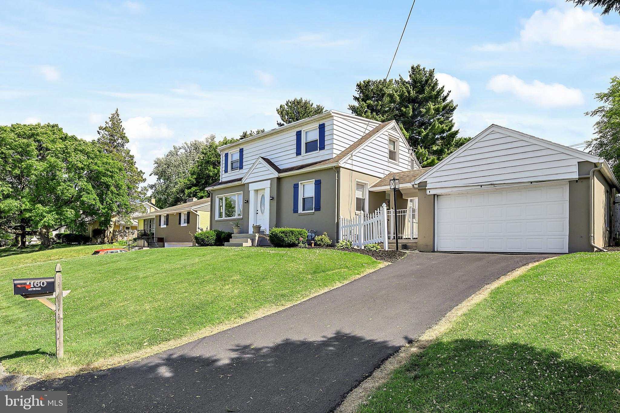 1160 Ruxton Road York, PA 17403 - Photo 1 of 30 Gallery Image 1