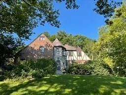 $2,350,000 | 16 Alberta Road, Brookline, MA 02467