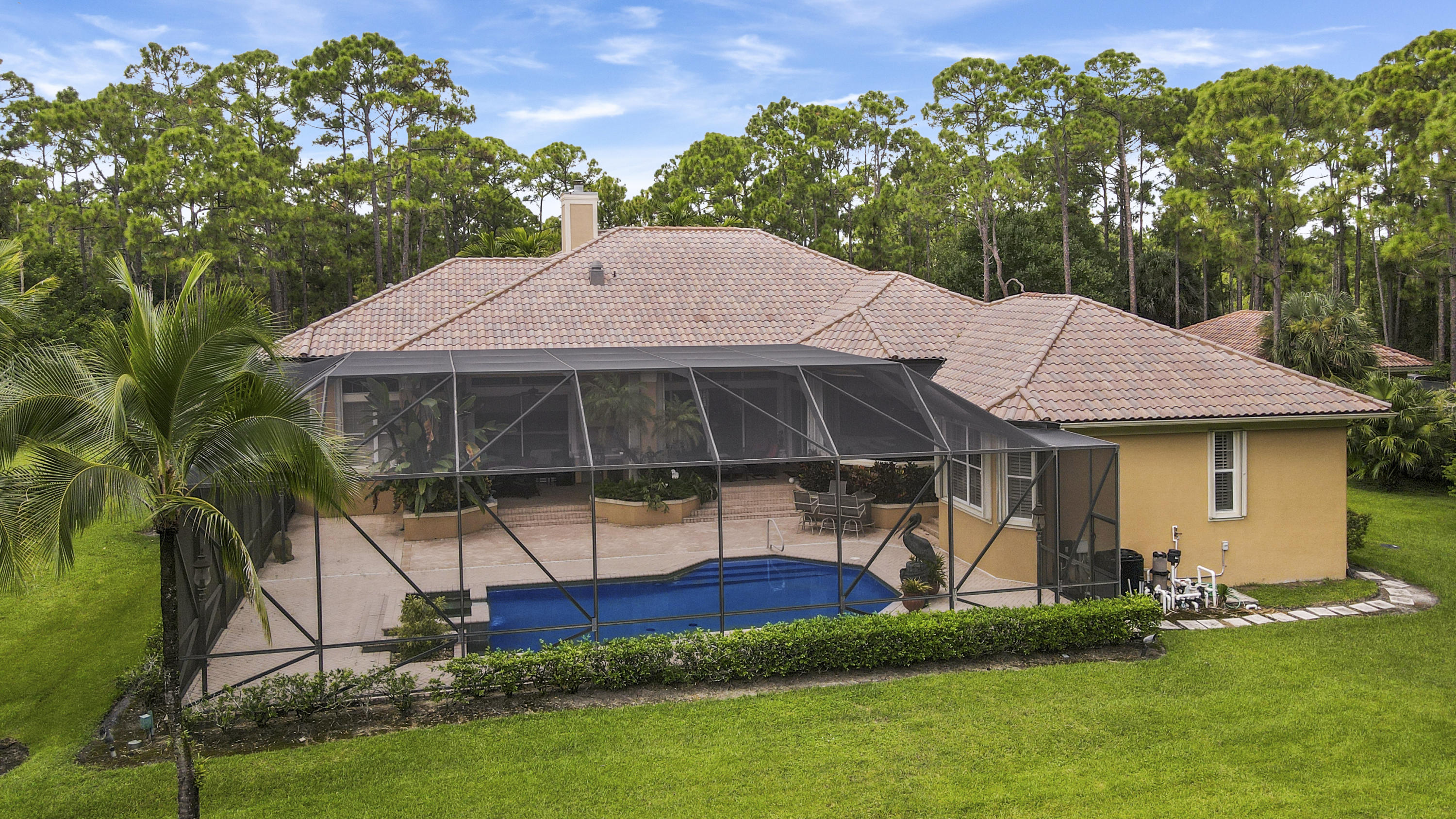19051 Southeast Crosswinds Road Jupiter, FL 33478 - Photo 40 of 41 Back elevation