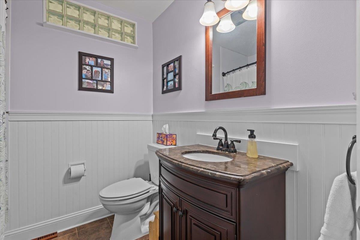 68 Sharon Drive Williston, VT 05495 - Photo 32 of 40