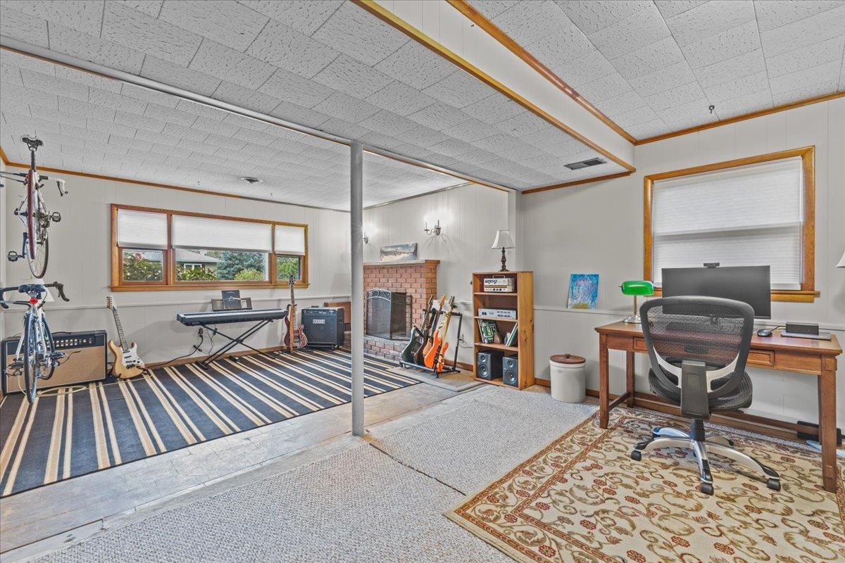 68 Sharon Drive Williston, VT 05495 - Photo 34 of 40