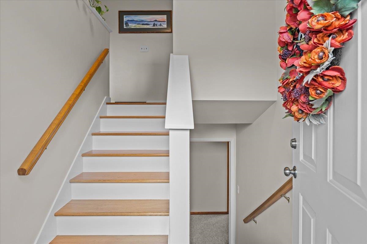 68 Sharon Drive Williston, VT 05495 - Photo 9 of 40