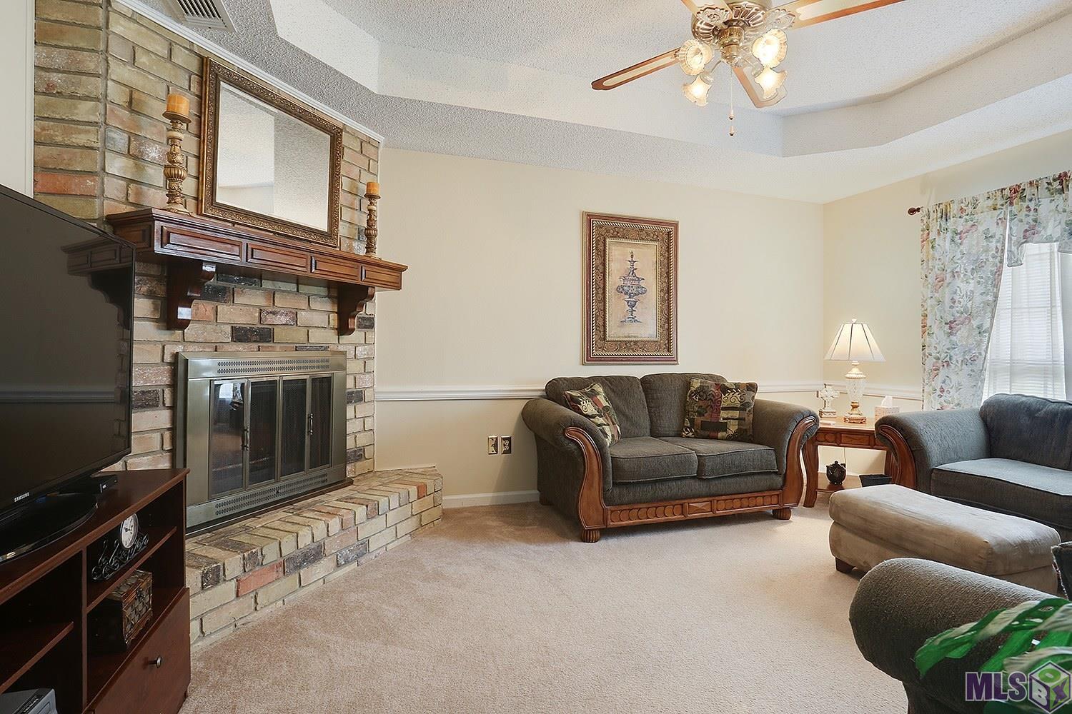 12909 Rambling Oaks Avenue Baton Rouge, LA 70818 - Photo 3 of 6