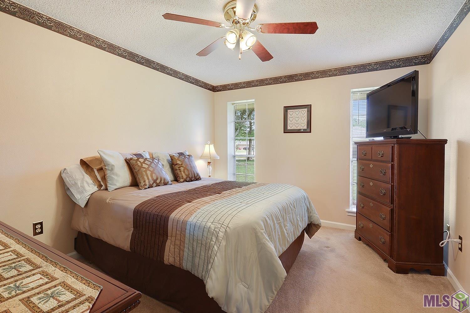 12909 Rambling Oaks Avenue Baton Rouge, LA 70818 - Photo 5 of 6