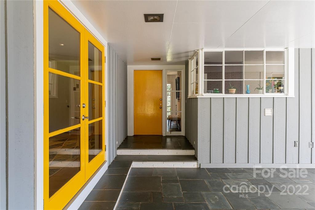 222 Country Club Road Asheville, NC 28804 - Photo 35 of 48 Gallery Image 35