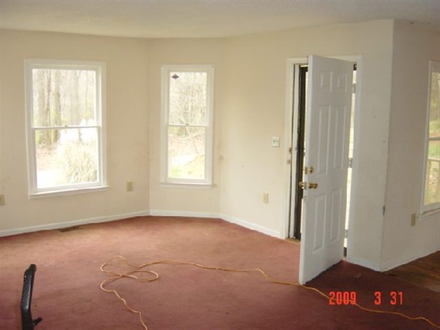 222 Verner Springs Road Greenville, SC 29609 - Photo 4 of 8 Gallery Image 4
