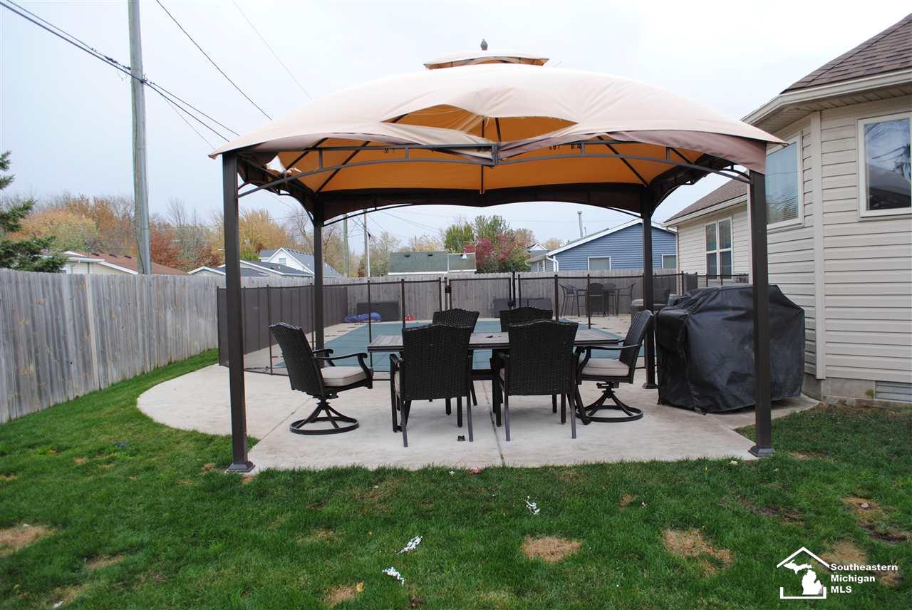 4912 Sycamore Road Newport, MI 48166 - Photo 31 of 34 50028025-30.JPG