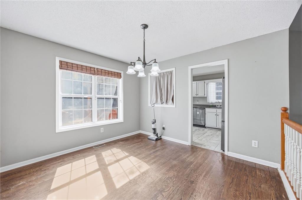 360 South Red Oak Way Temple, GA 30179 - Photo 11 of 39