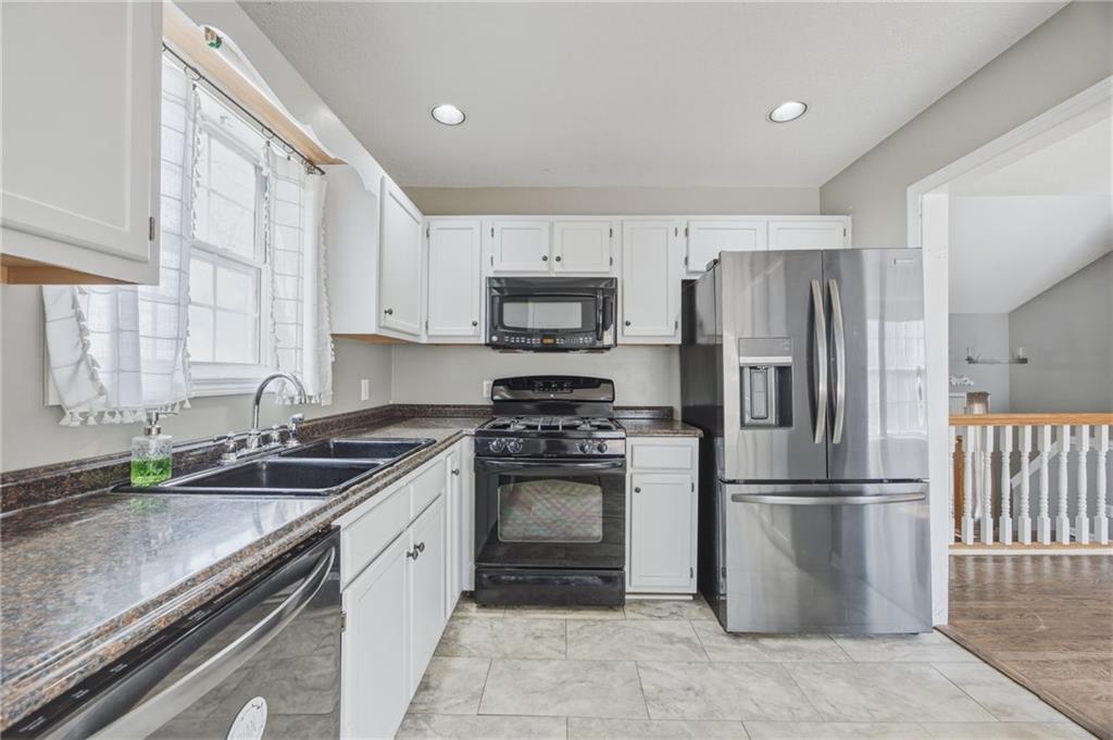 360 South Red Oak Way Temple, GA 30179 - Photo 14 of 39