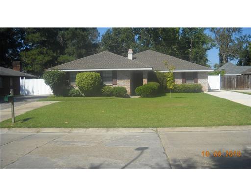 135 Devon Road Laplace, LA 70068 - Photo 3 of 25 Gallery Image 3