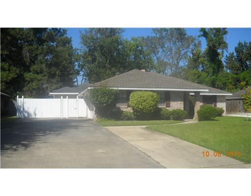 135 Devon Road Laplace, LA 70068 - Photo 4 of 25 Gallery Image 4