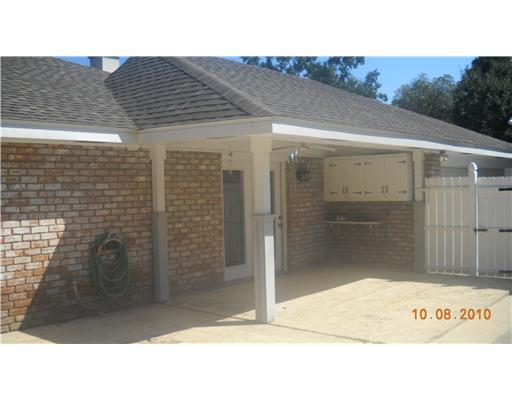135 Devon Road Laplace, LA 70068 - Photo 6 of 25 Gallery Image 6