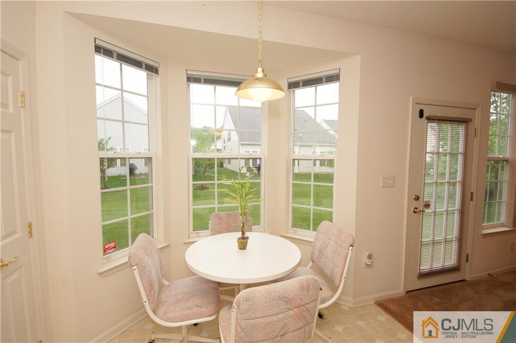 45 Pebble Creek Road Dayton, NJ 08810 - Photo 12 of 25 Gallery Image 12