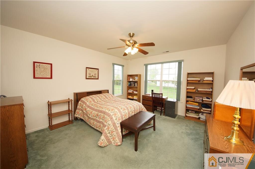45 Pebble Creek Road Dayton, NJ 08810 - Photo 13 of 25 Gallery Image 13
