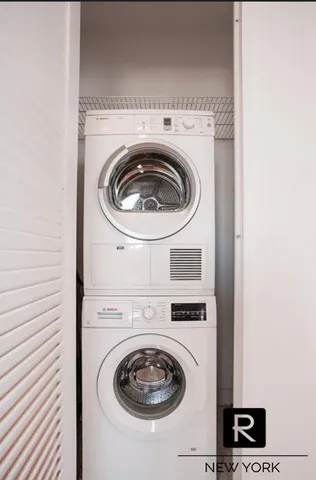 $2,295,000 | 22 North 6th Street, Unit 20D | Williamsburg