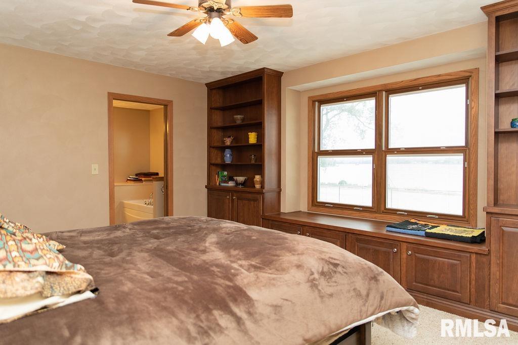 212 North 1st Avenue Hampton, IL 61256 - Photo 24 of 52 Gallery Image 24