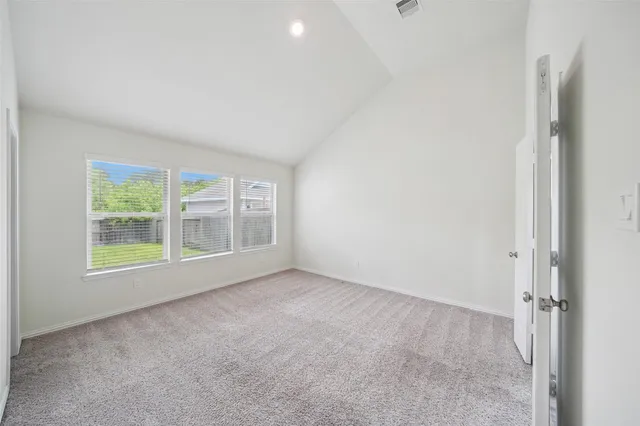 $1,695 | 222 North Lynx Trail, Montgomery, TX 77316