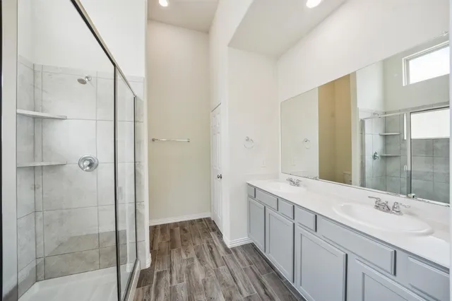 $1,695 | 222 North Lynx Trail, Montgomery, TX 77316