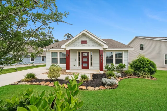 $1,695 | 222 North Lynx Trail, Montgomery, TX 77316