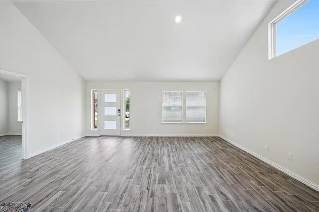 $1,695 | 222 North Lynx Trail, Montgomery, TX 77316