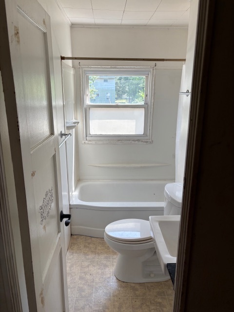 1007 West Tremont Street Champaign, IL 61821 - Photo 14 of 20 Gallery Image 14