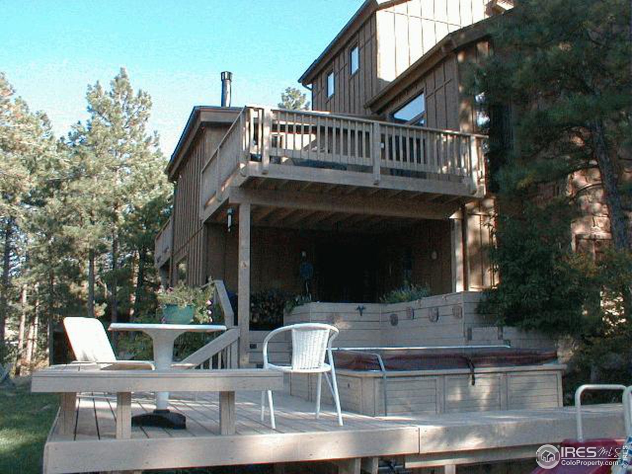 207 East Kelly Road Boulder, CO 80302 - Photo 3 of 10 a view of balcony with furniture