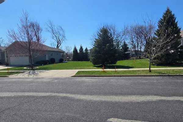 $399,900 | 1508 Tamarack Street, Delavan, WI 53115