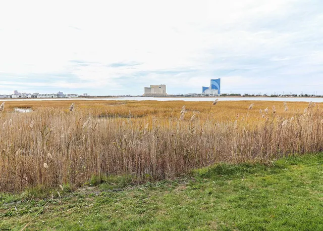 $2,800 | 12 Gull Cove, Brigantine, NJ 08203