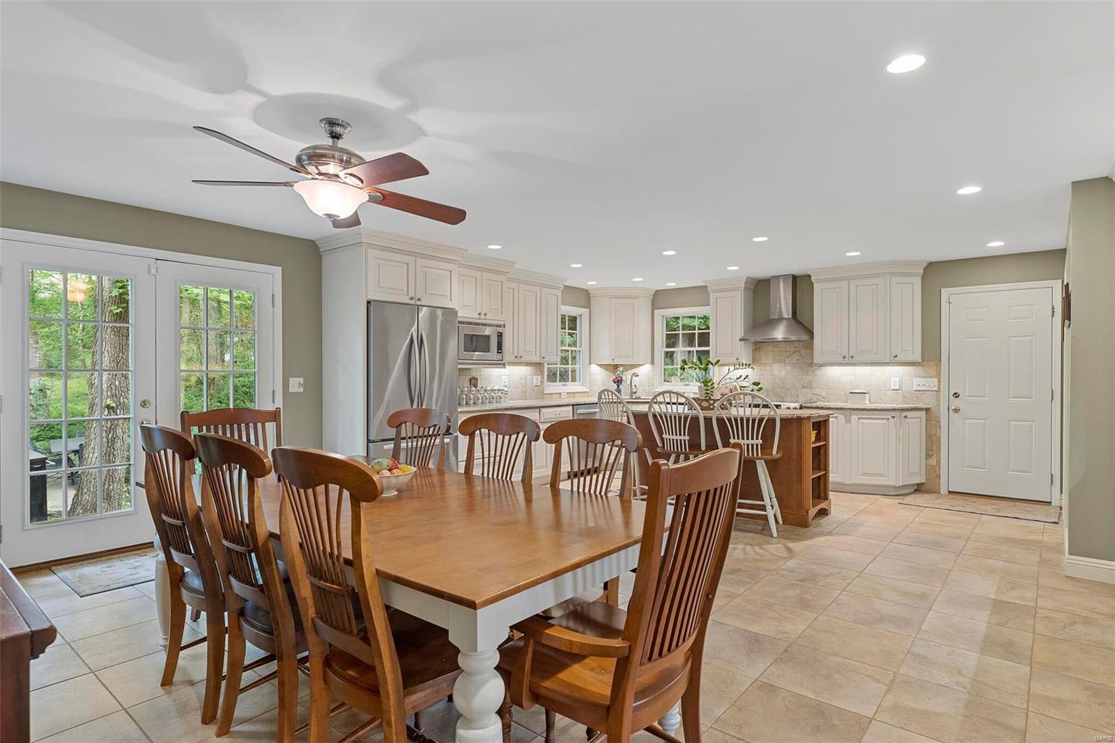 12819 Huntercreek Road St. Louis, MO 63131 - Photo 17 of 67 Gallery Image 17