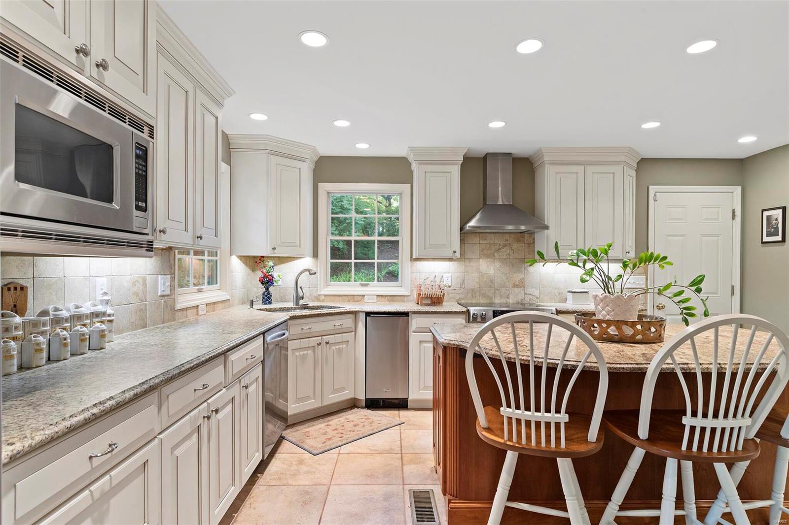 12819 Huntercreek Road St. Louis, MO 63131 - Photo 19 of 67 Gallery Image 19