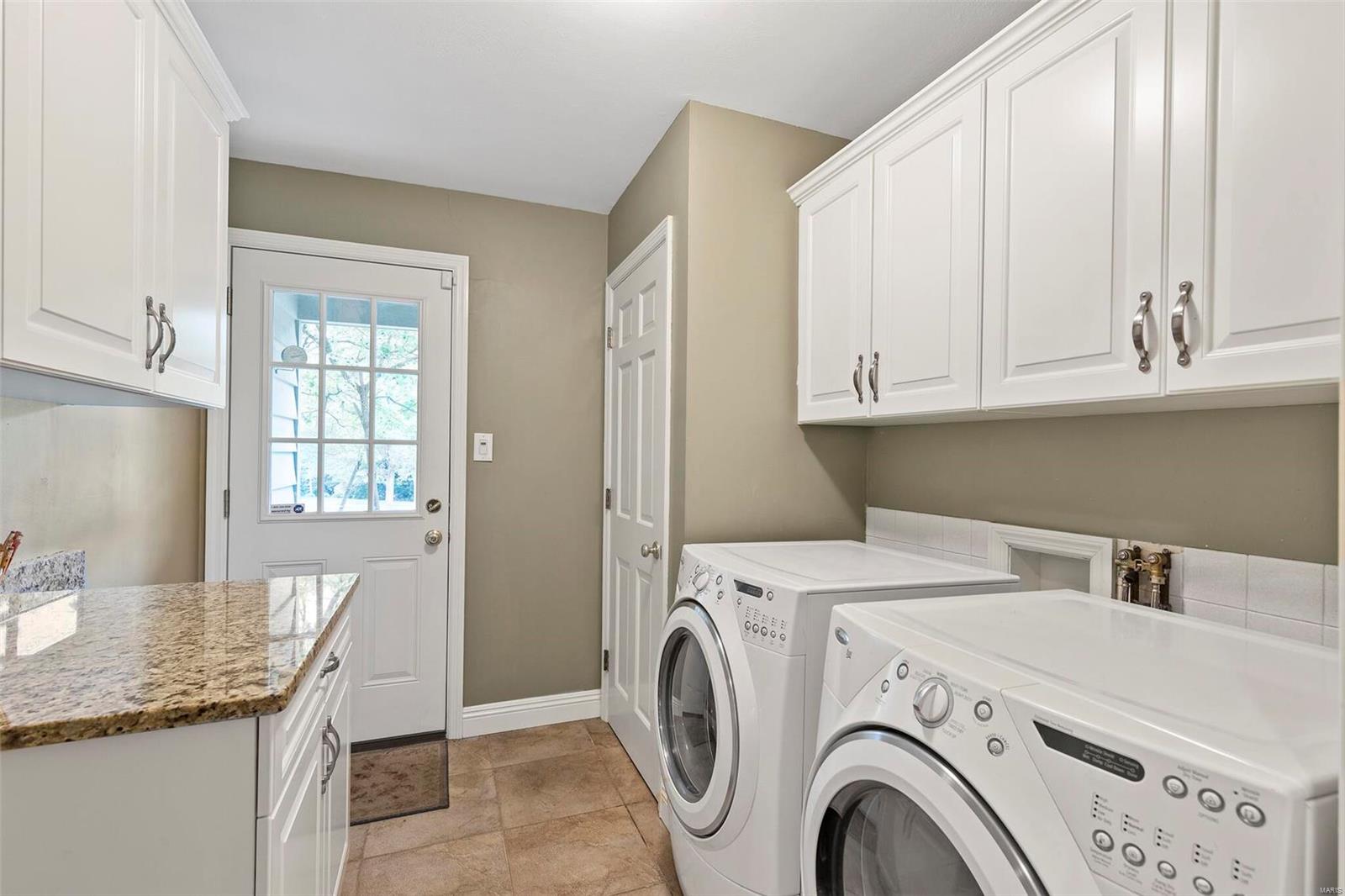 12819 Huntercreek Road St. Louis, MO 63131 - Photo 27 of 67 Gallery Image 27