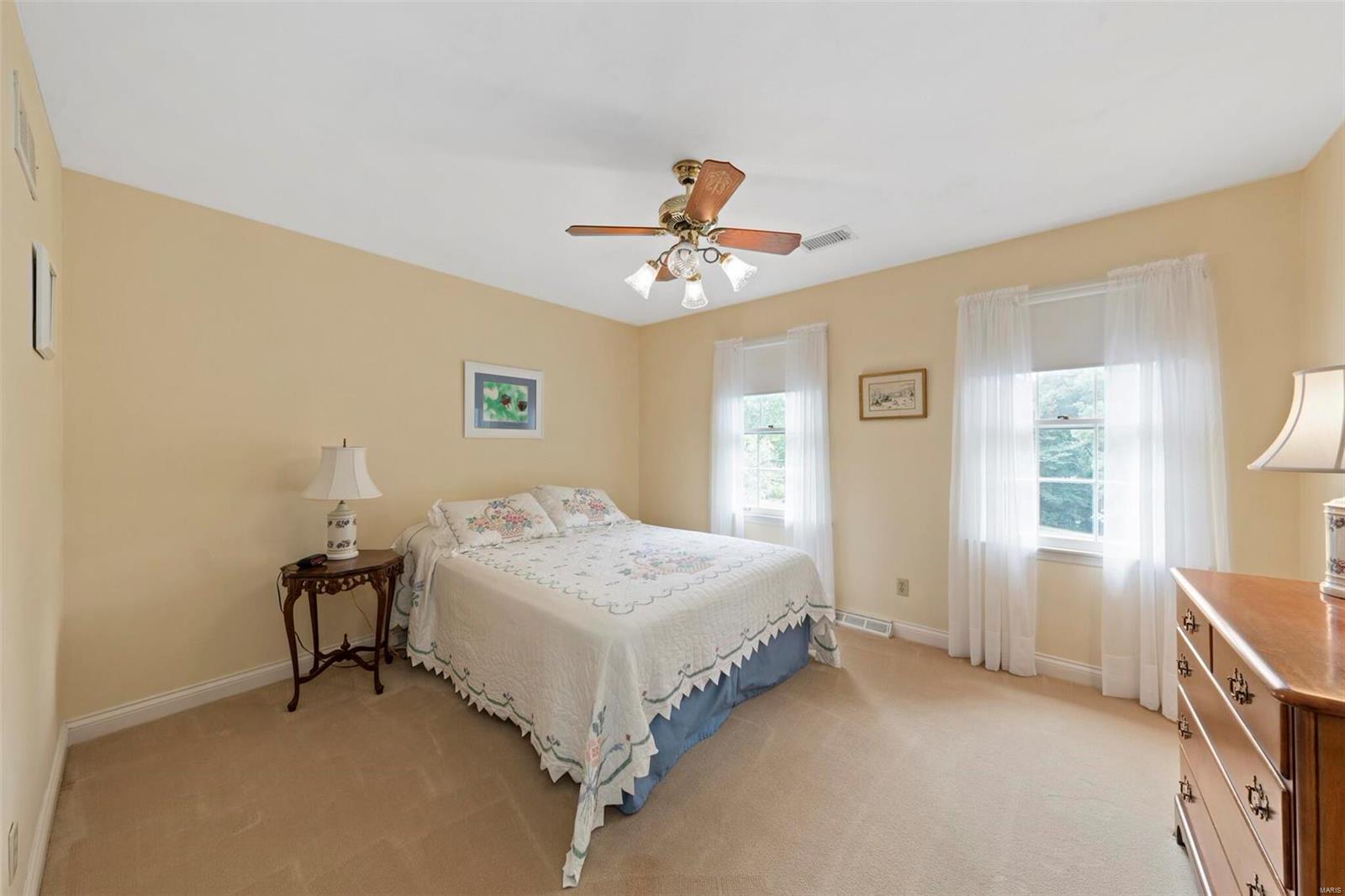 12819 Huntercreek Road St. Louis, MO 63131 - Photo 34 of 67 Gallery Image 34