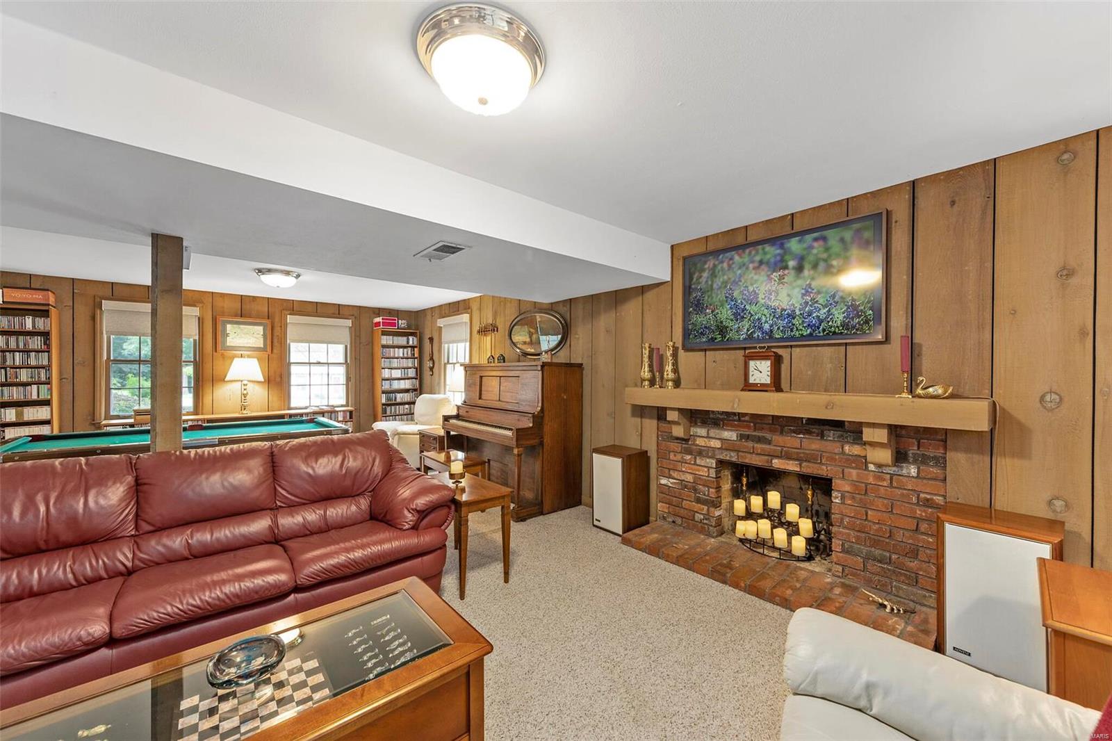 12819 Huntercreek Road St. Louis, MO 63131 - Photo 40 of 67 Gallery Image 40