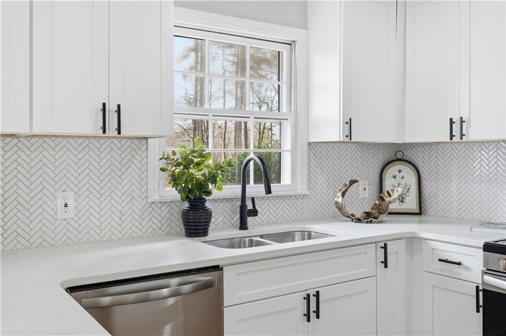 145 Sears Circle Covington, GA 30016 - Photo 20 of 30