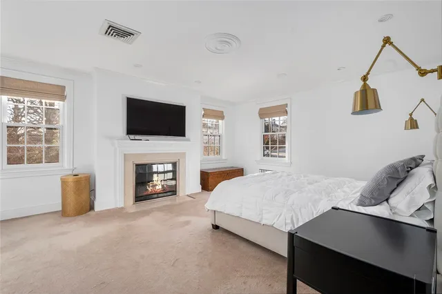 $2,195,000 | 82 Freeman Parkway, Providence, RI 02906