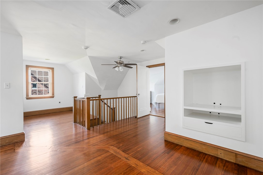 82 Freeman Parkway Providence, RI 02906 - Photo 38 of 48