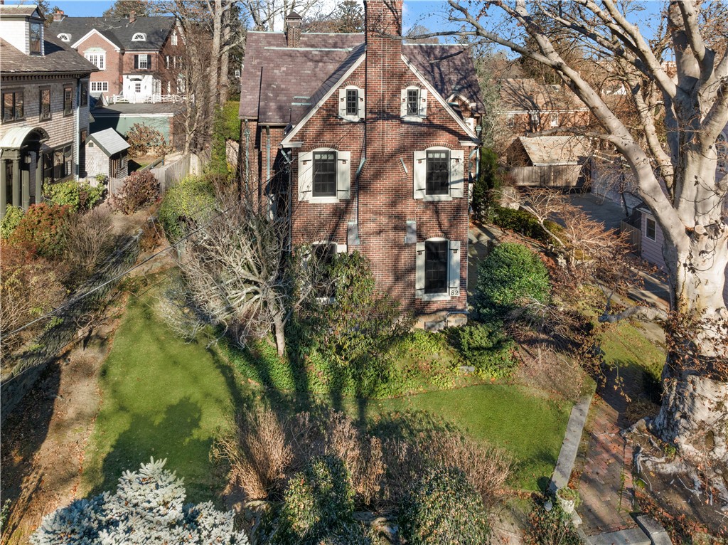 82 Freeman Parkway Providence, RI 02906 - Photo 43 of 48