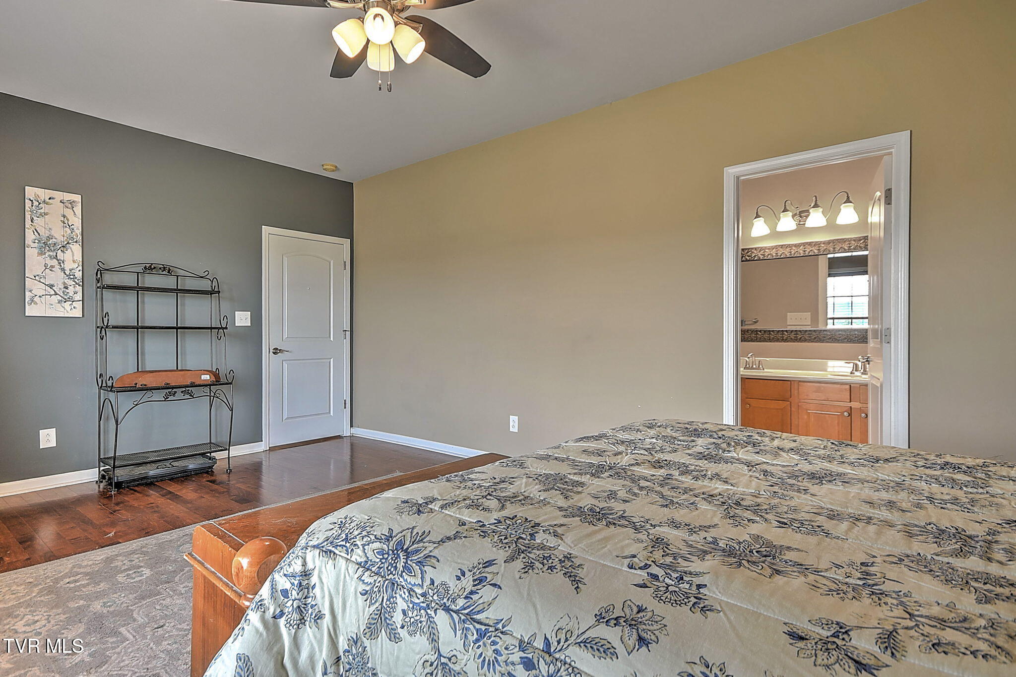 931 Walkers Bend Road Johnson City, TN 37615 - Photo 21 of 44 24-web-or-mls-931 Walkers Bend SS-25