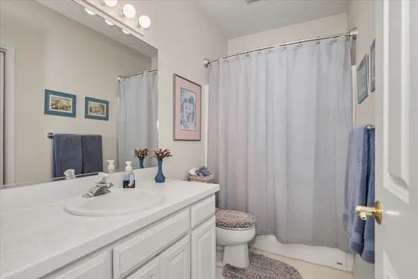 $879,900 | 8816 East Woodland Park Drive, Spokane, WA 99217