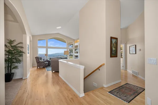 $879,900 | 8816 East Woodland Park Drive, Spokane, WA 99217