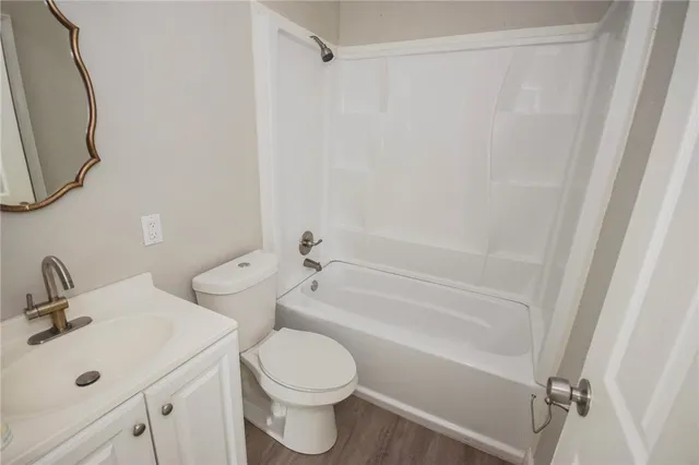 $117,500 | 105 East Cornwall Street, Rockport, TX 78382